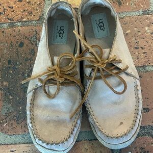 Ugg super everyday super comfy shoes